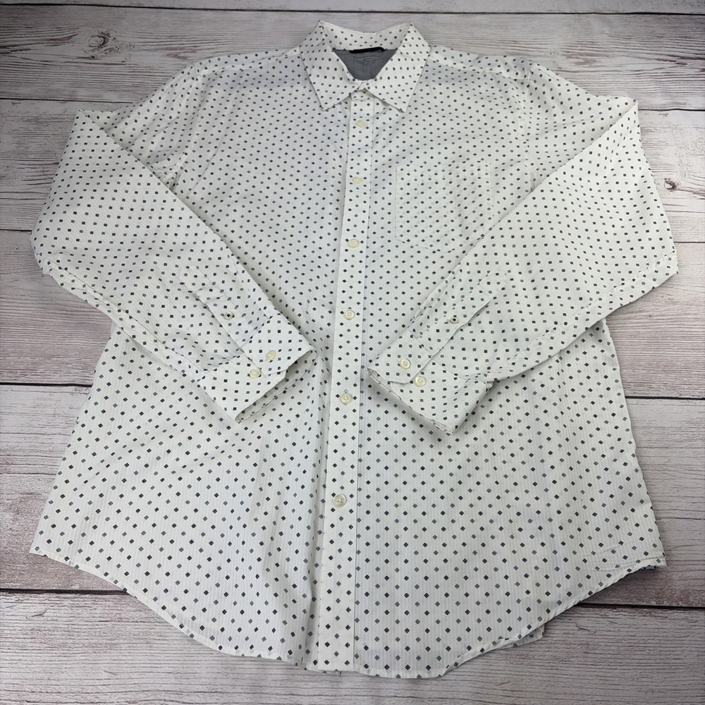 Banana Republic Slim Fit Men's XL White Diamond Print Long Sleeve Shirt EXC